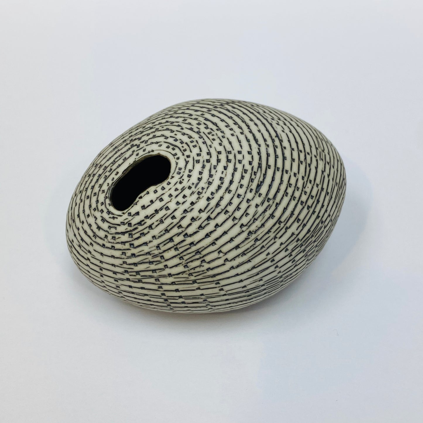 White and Black Pebble Mini Vase