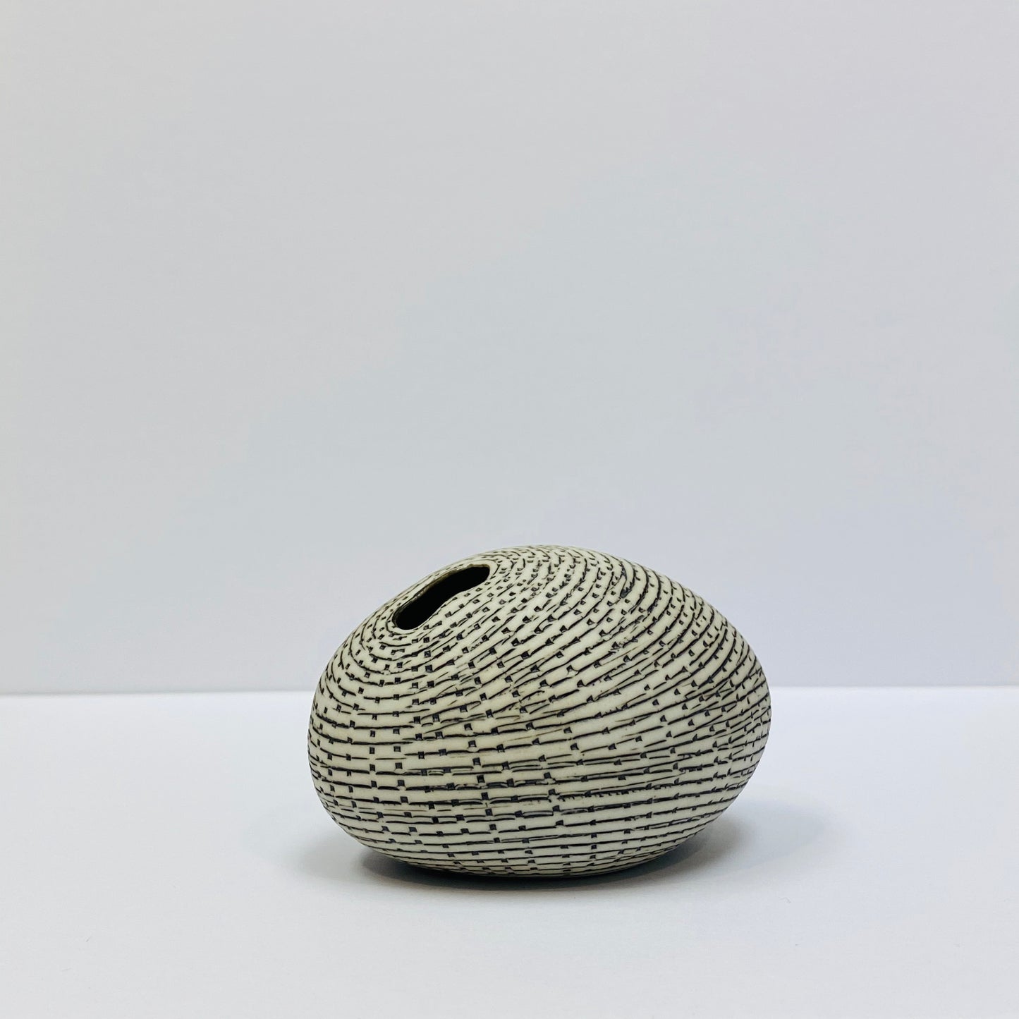 White and Black Pebble Mini Vase