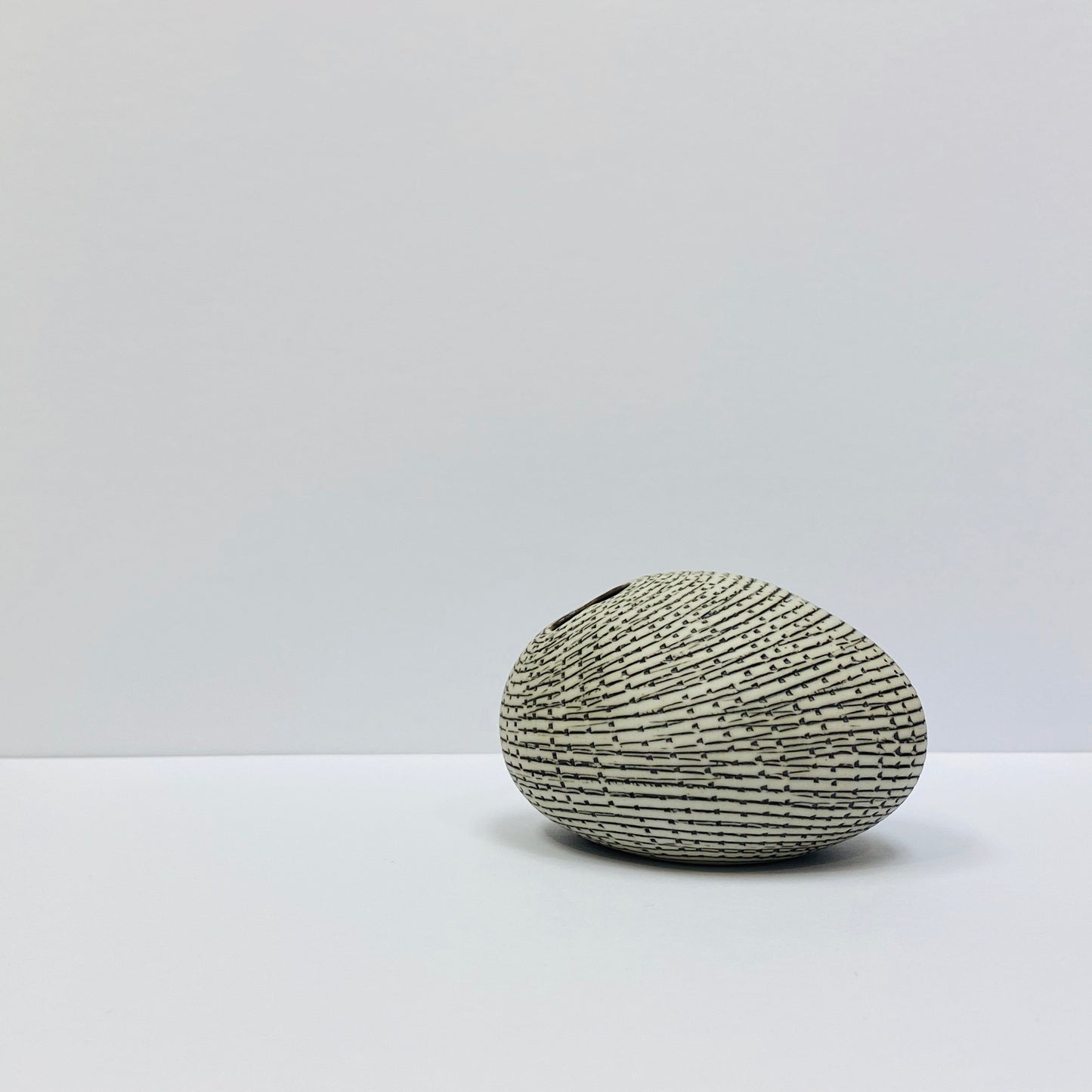 White and Black Pebble Mini Vase