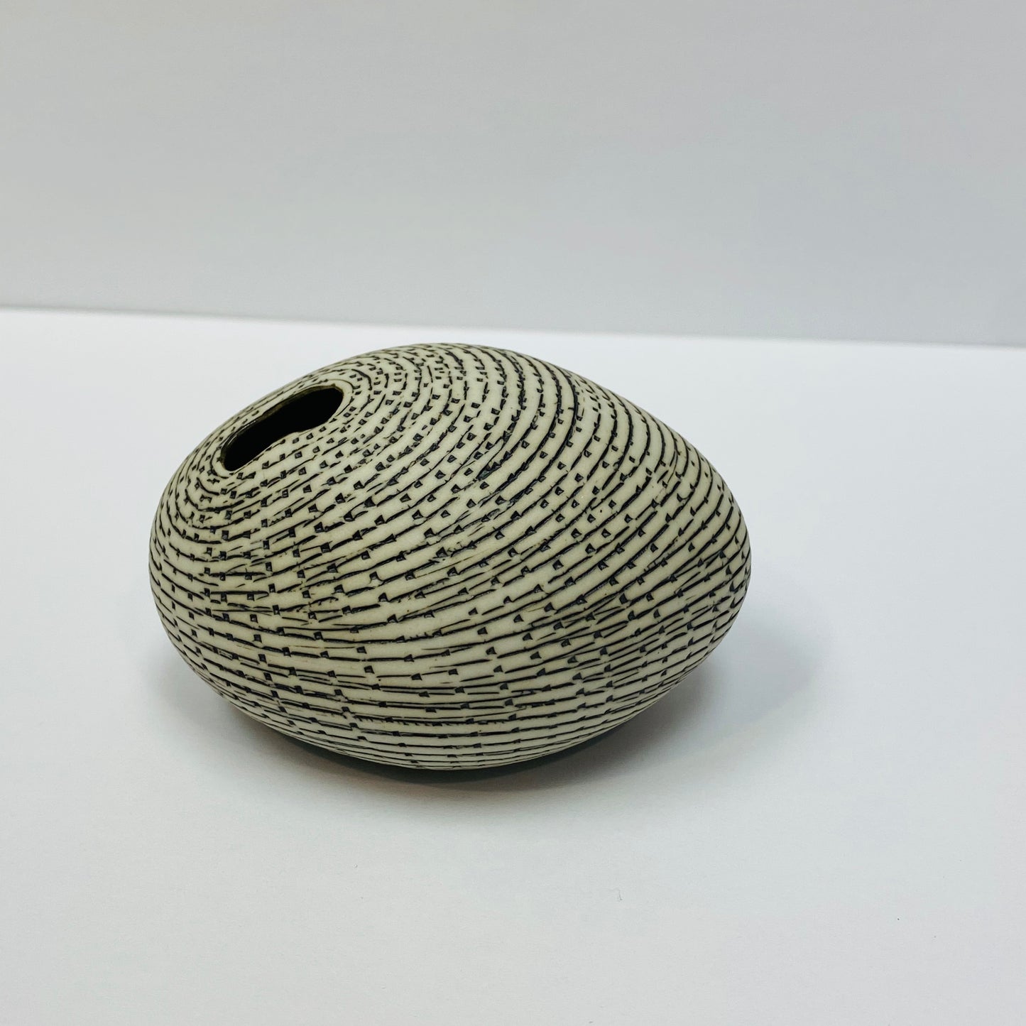 White and Black Pebble Mini Vase