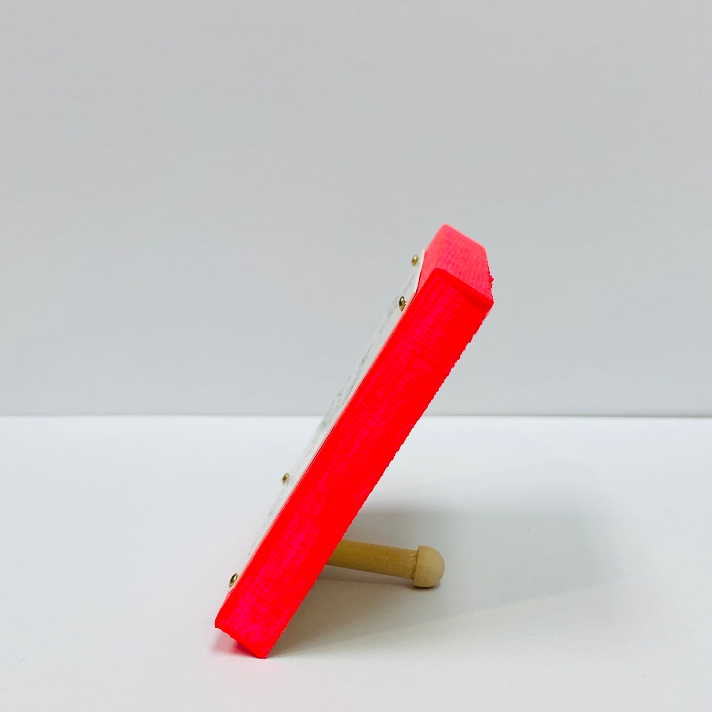 Wild Courage Hot Pink Mini Inspirational Sign