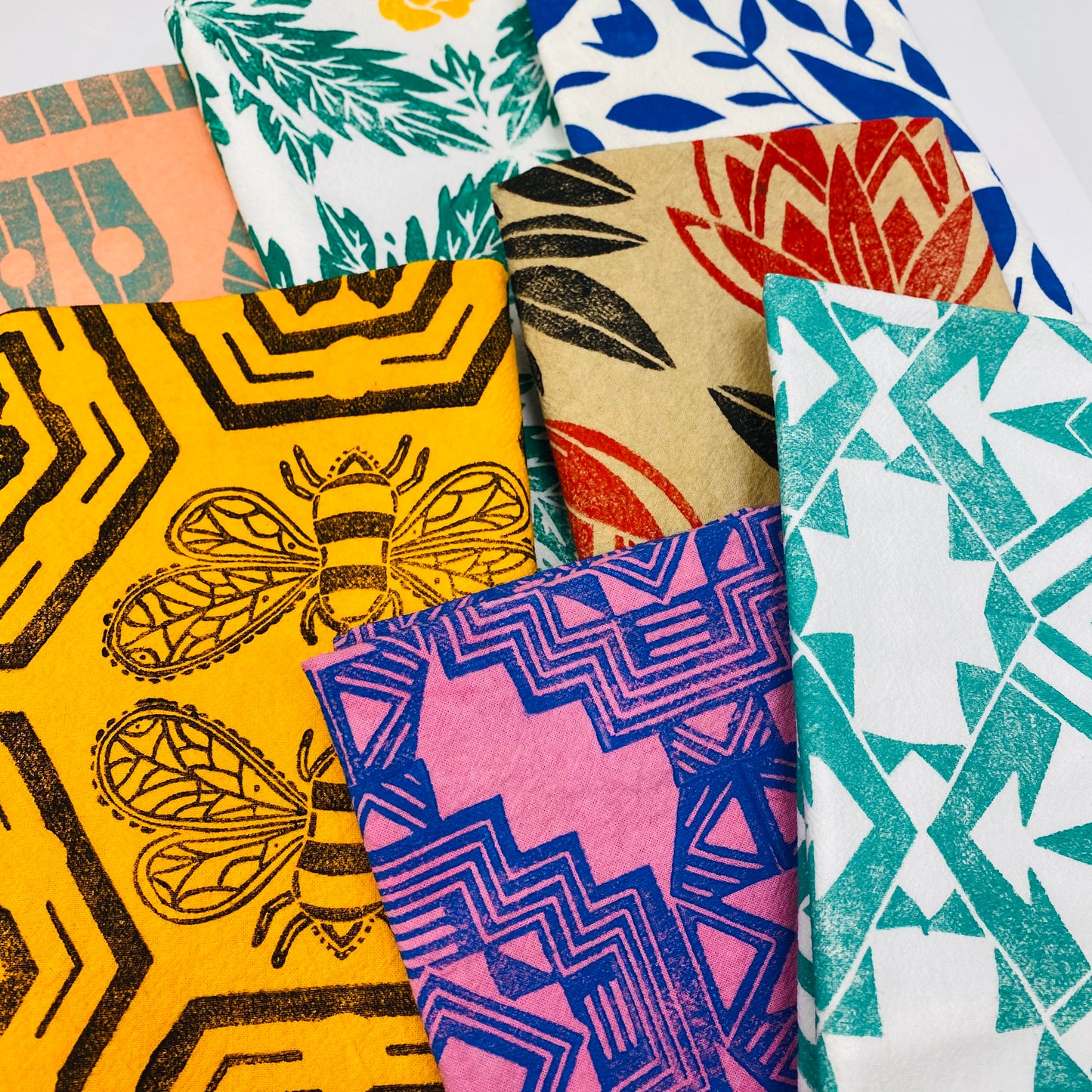 Red Tulip Flower Hand Printed Dinner Napkin Towel 20" x 20"